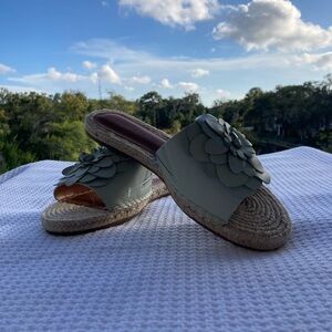 Lucky Brand Green Floral Espadrille Slides SZ:8,5